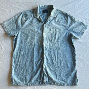 Abercrombie & Fitch Light Wash Denim Camp Collar Short Sleeve Shirt - Men's XL